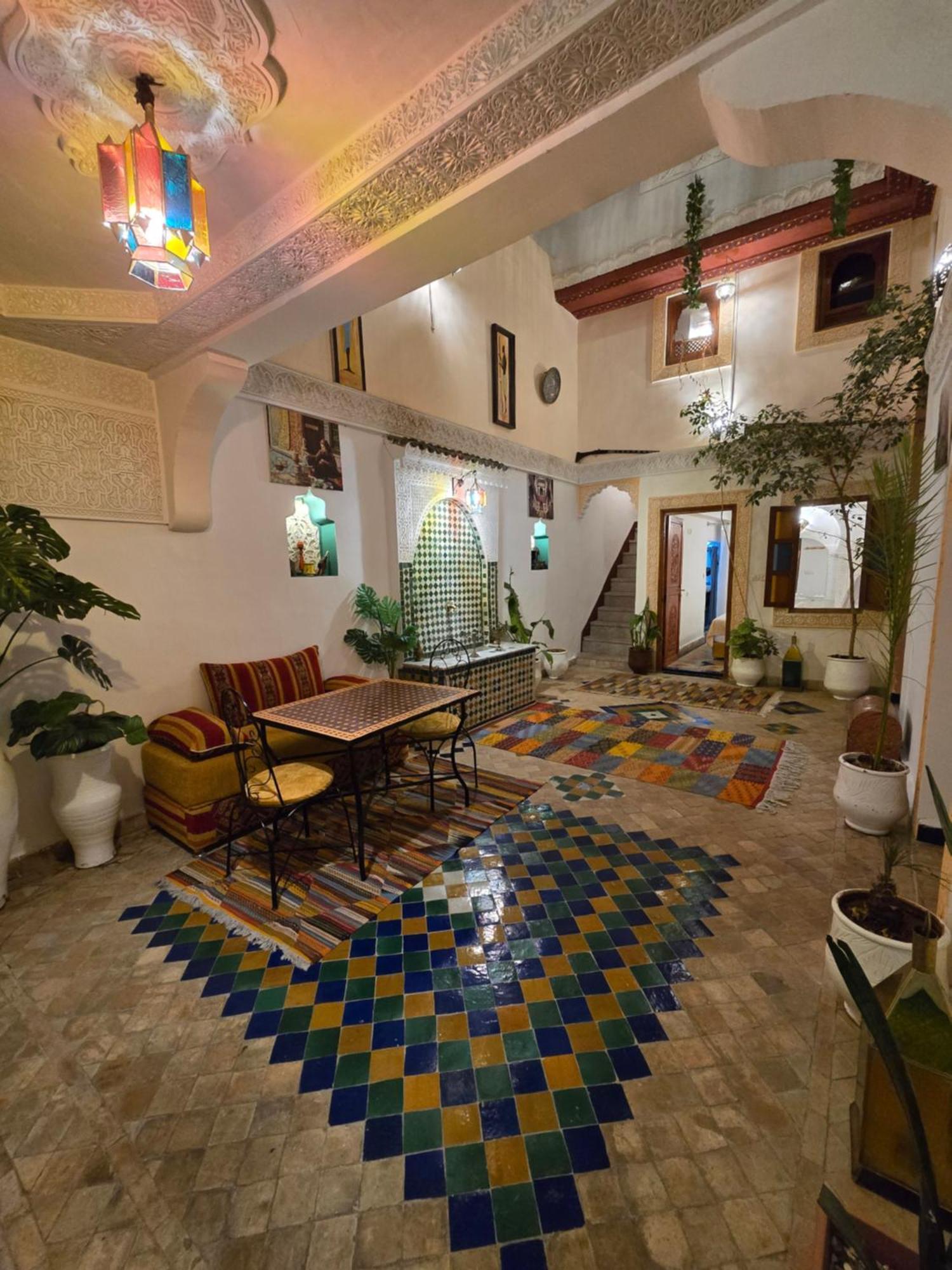 Bed and Breakfast Dar Khmissa Fez Exterior foto