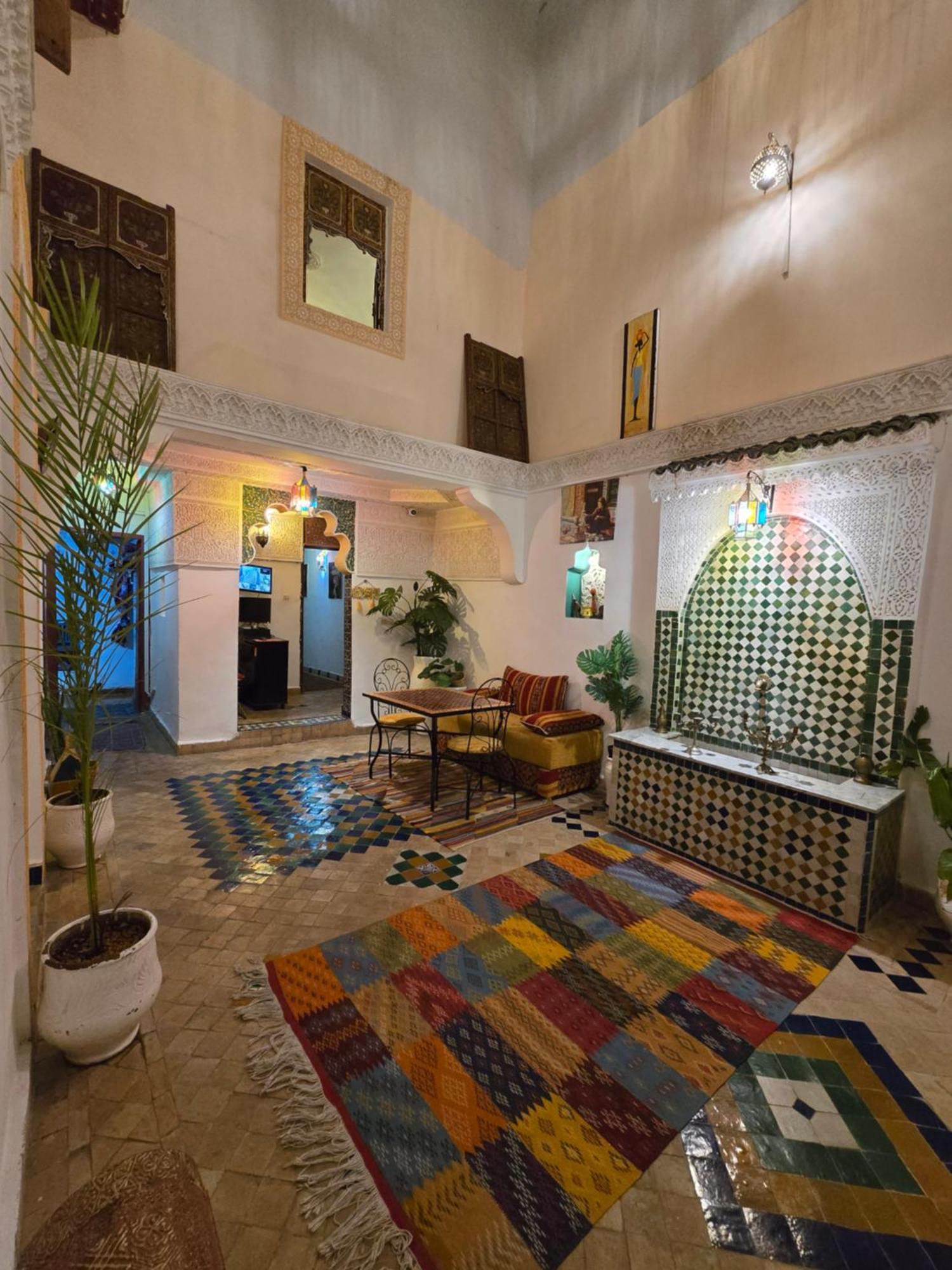 Bed and Breakfast Dar Khmissa Fez Exterior foto