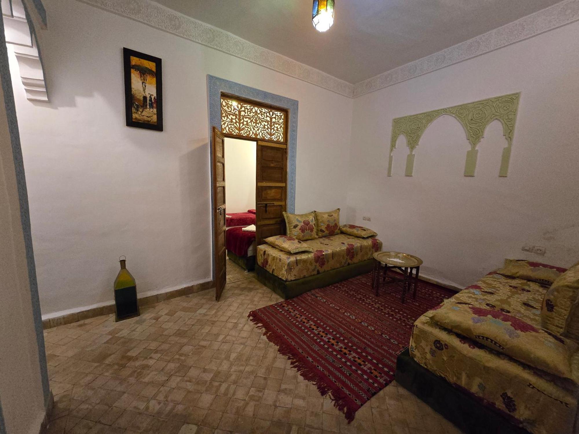 Bed and Breakfast Dar Khmissa Fez Exterior foto
