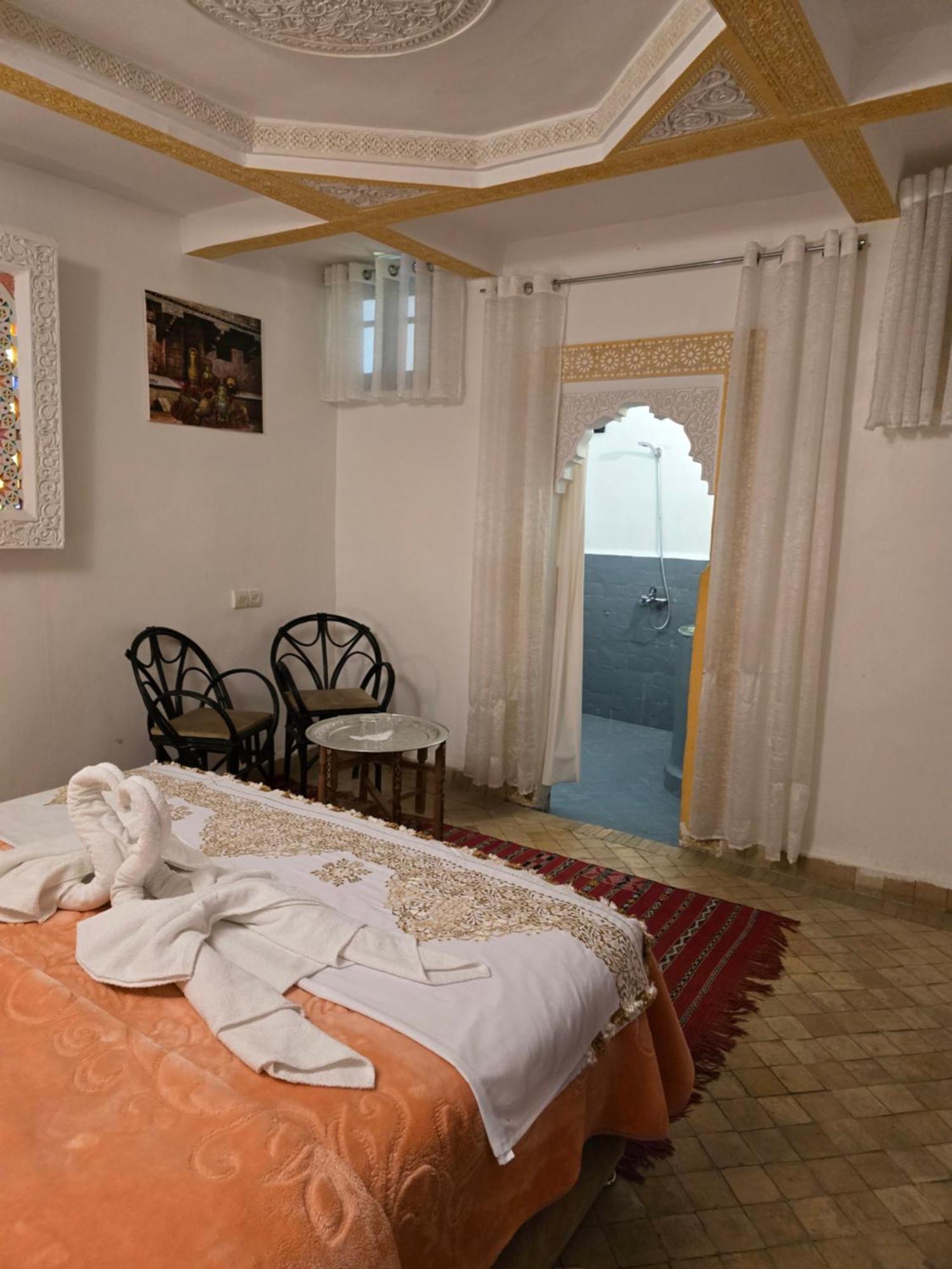 Bed and Breakfast Dar Khmissa Fez Exterior foto