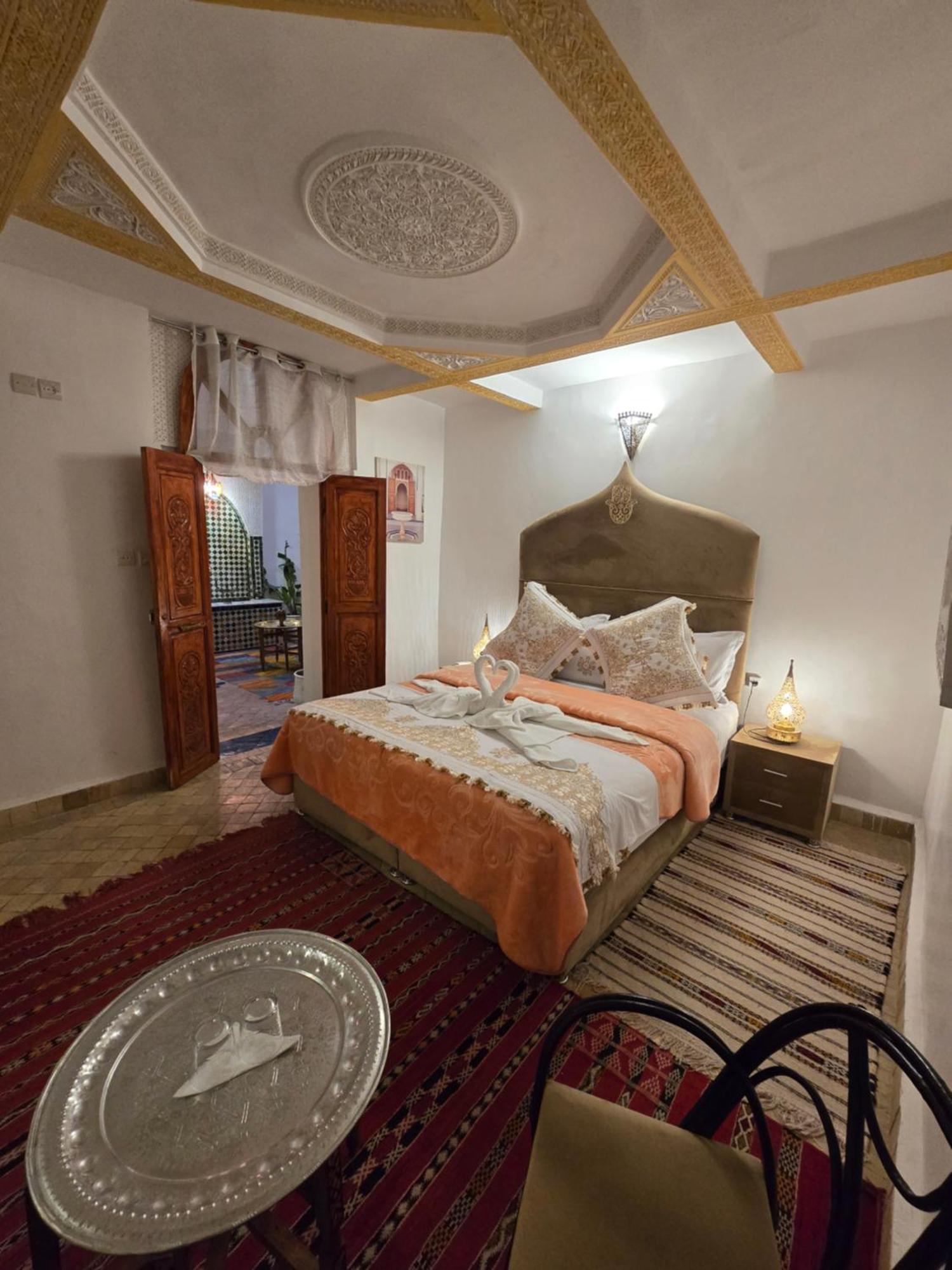 Bed and Breakfast Dar Khmissa Fez Exterior foto