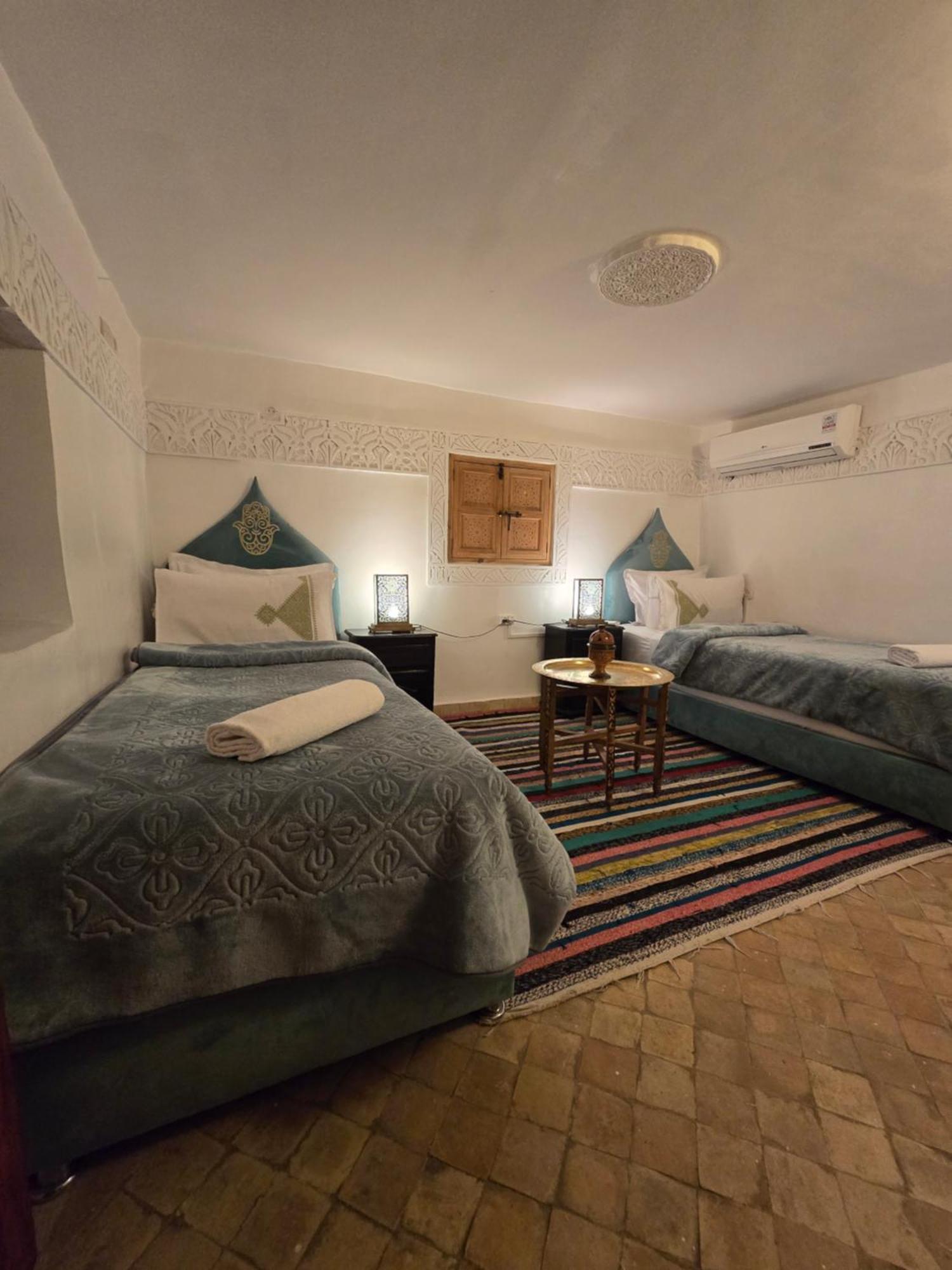 Bed and Breakfast Dar Khmissa Fez Exterior foto