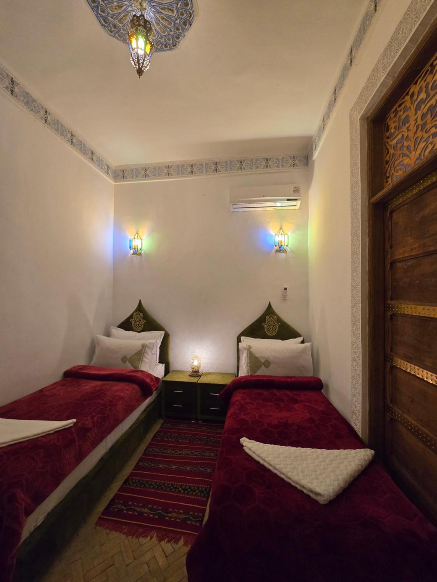 Bed and Breakfast Dar Khmissa Fez Exterior foto