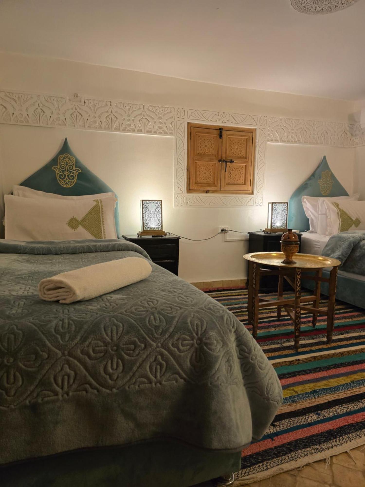 Bed and Breakfast Dar Khmissa Fez Exterior foto
